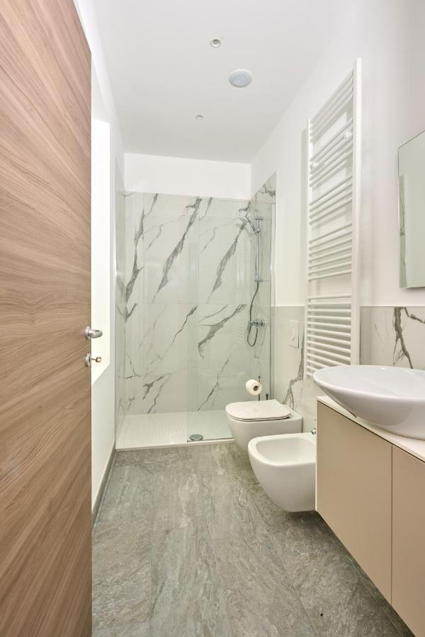 Ca Del Lasco - Modern Apartments In Classic Villa Bellano Exterior photo